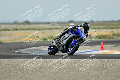 media/Apr-18-2025-TrackDaz (Fri) [[45f5874c44]]/C Group/Session 1 (Turn 7)/